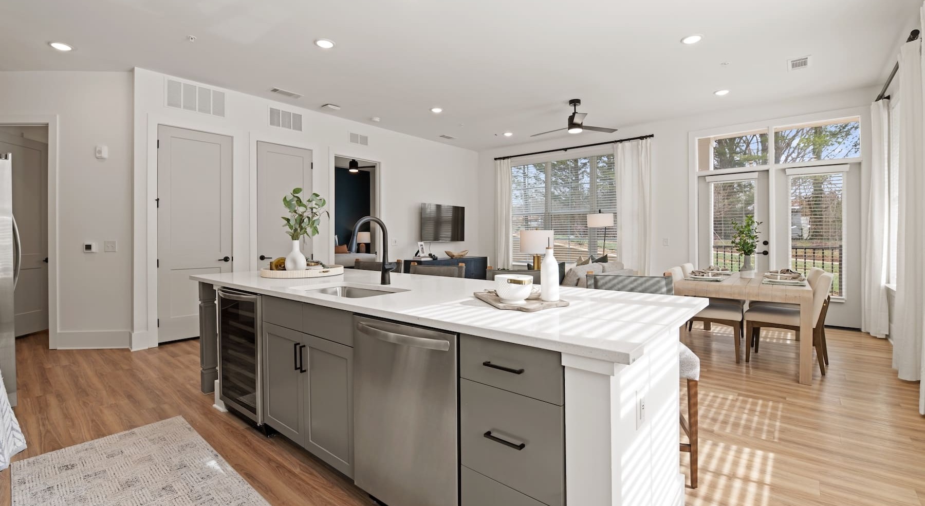 living area with connected kitchen 